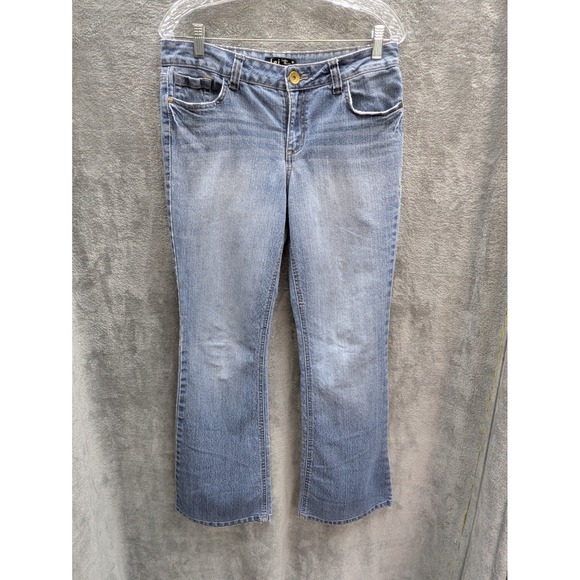 LEI Jeans Juniors 11 Sophia Hipster Flare Casual Destroyed Hem - Picture 1 of 9